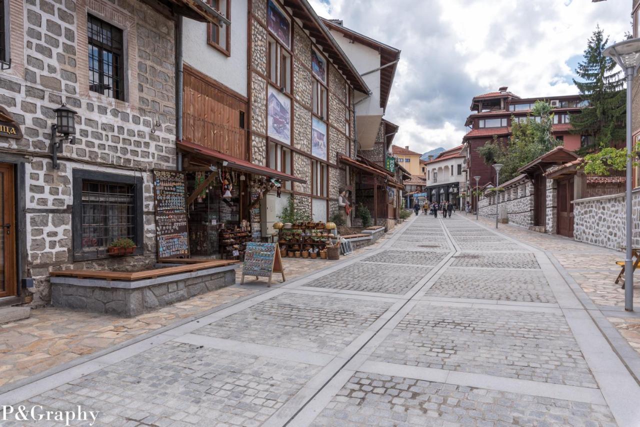 Bansko Royal Towers Apartments - Gondola View Exterior photo
